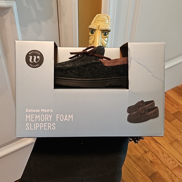 NWT MENS Slippers Wayland Square - Picture 2 of 7